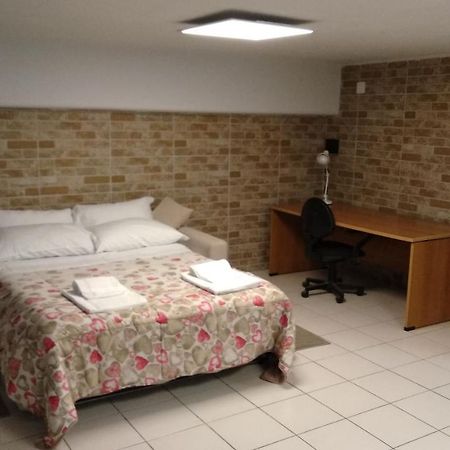 Monolocale Via Leopardi Hotel Pescara Kültér fotó