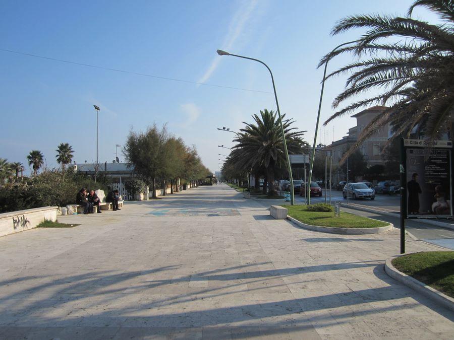 Monolocale Via Leopardi Hotel Pescara Kültér fotó