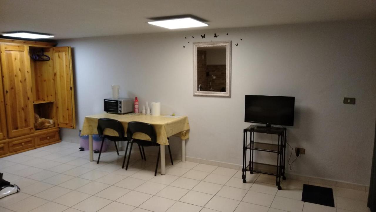 Monolocale Via Leopardi Hotel Pescara Kültér fotó